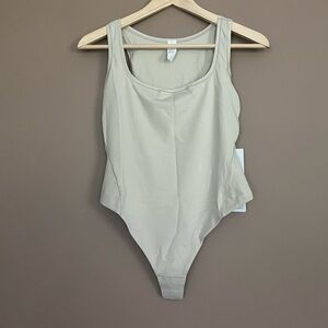 {Lululemon} Wundermost Ultra-Soft Nulu Square-Neck Sleeveless Bodysuit in Mojave